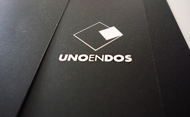 Uno en dos